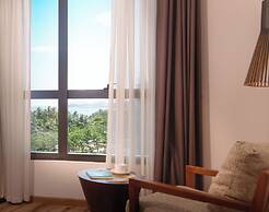 Starcity Hotel & Condotel Beachfront Nha Trang