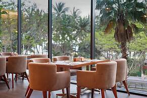 Starcity Hotel & Condotel Beachfront Nha Trang