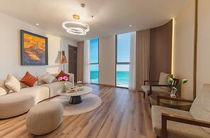 Starcity Hotel & Condotel Beachfront Nha Trang