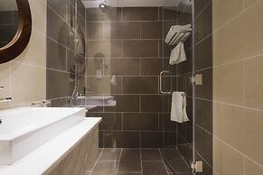 Starcity Hotel & Condotel Beachfront Nha Trang