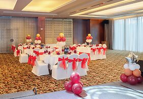 Starcity Hotel & Condotel Beachfront Nha Trang