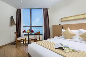 Starcity Hotel & Condotel Beachfront Nha Trang
