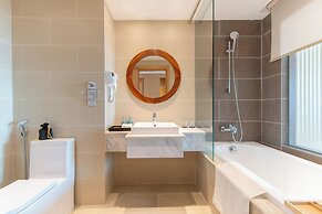 Starcity Hotel & Condotel Beachfront Nha Trang