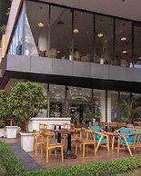 Starcity Hotel & Condotel Beachfront Nha Trang