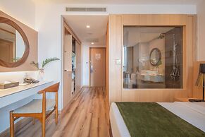 Starcity Hotel & Condotel Beachfront Nha Trang