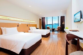 Starcity Hotel & Condotel Beachfront Nha Trang