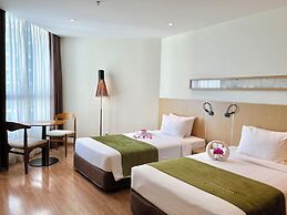 Starcity Hotel & Condotel Beachfront Nha Trang