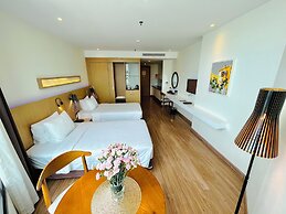 Starcity Hotel & Condotel Beachfront Nha Trang