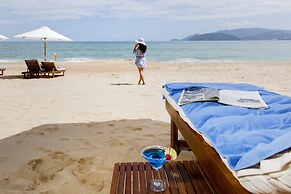 Starcity Hotel & Condotel Beachfront Nha Trang