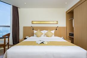 Starcity Hotel & Condotel Beachfront Nha Trang