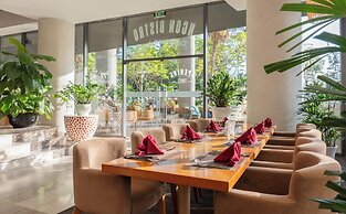 Starcity Hotel & Condotel Beachfront Nha Trang