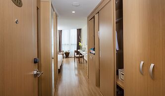 Starcity Hotel & Condotel Beachfront Nha Trang