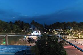 Starcity Hotel & Condotel Beachfront Nha Trang