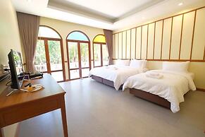 Baan Imm Sook Resort