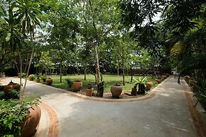 Baan Imm Sook Resort