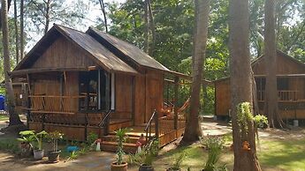 Eco Lanta Hideaway Beach Resort
