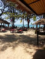Eco Lanta Hideaway Beach Resort