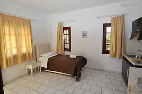 Pennystella Apartments