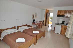 Pennystella Apartments