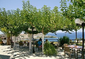 Pennystella Apartments