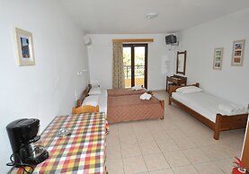 Pennystella Apartments