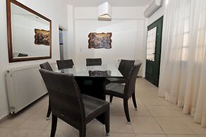 Ocean Village Apartments by Ocean Residences