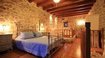 Lithos Traditional Houses