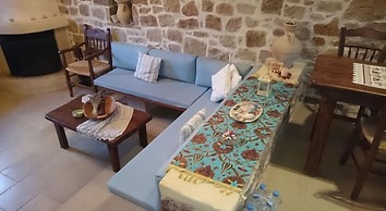 Lithos Traditional Houses