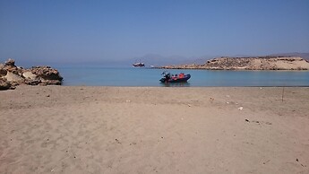 Lithos Traditional Houses