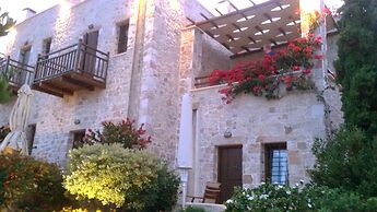 Lithos Traditional Houses