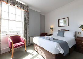 The Carlton Hotel