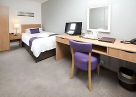 The Carlton Hotel