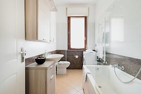 HQ Aparthotel Milano Inn - Smart Suites