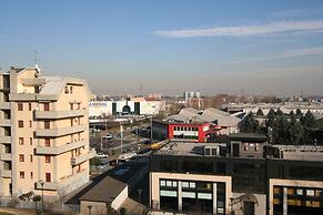 HQ Aparthotel Milano Inn - Smart Suites