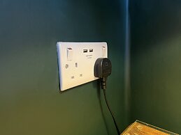 Kirkwood Guest House