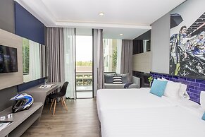 The Crystal Hotel Buriram