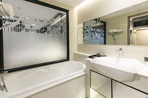 The Crystal Hotel Buriram