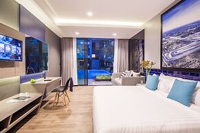 The Crystal Hotel Buriram