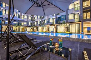 The Crystal Hotel Buriram