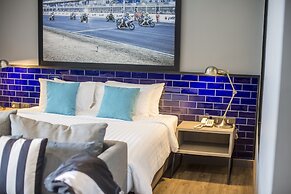 The Crystal Hotel Buriram