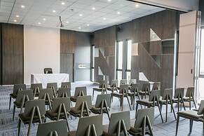 The Crystal Hotel Buriram