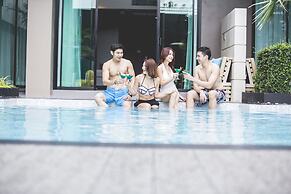 The Crystal Hotel Buriram