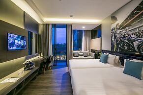 The Crystal Hotel Buriram