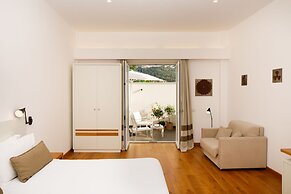 Villa Fiorella Art Hotel