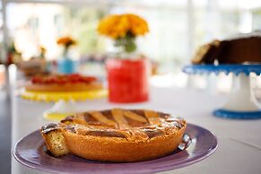 Villa Fiorella Art Hotel