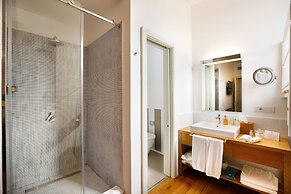 Villa Fiorella Art Hotel