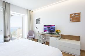 Villa Fiorella Art Hotel