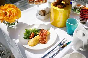 Villa Fiorella Art Hotel