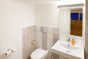 Villa Fiorella Art Hotel