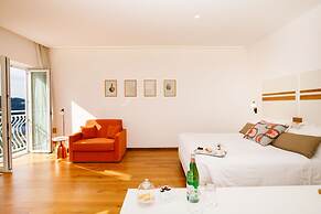 Villa Fiorella Art Hotel